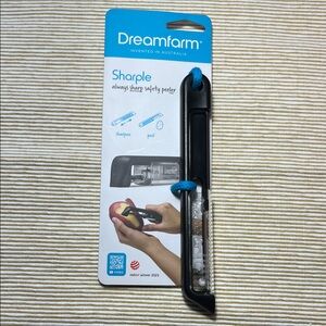 Dreamfarm Sharple Safety Peeler - Black